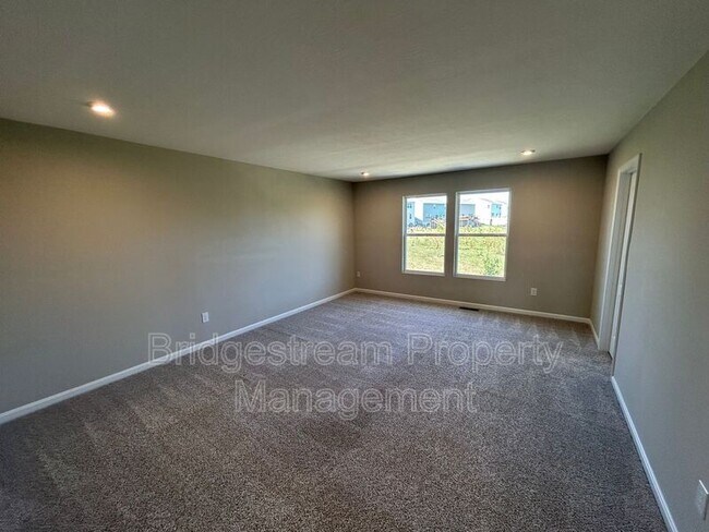 Building Photo - 1161 Elloway Pl