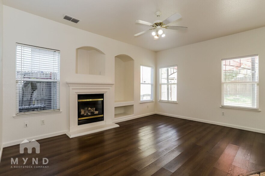 Building Photo - 3654 Innovator Dr