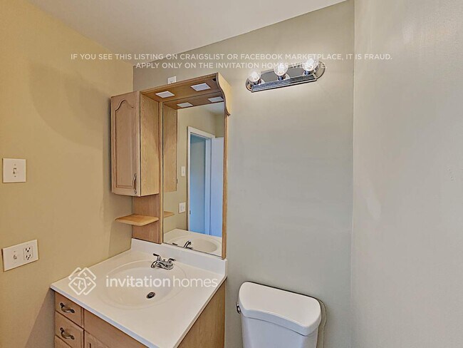 Building Photo - 4200 Hayes St