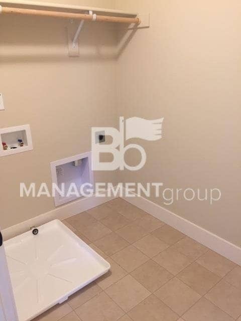 Building Photo - Beautiful Home in Bethany/NW Portland with Full access to Pool & Rec Center!