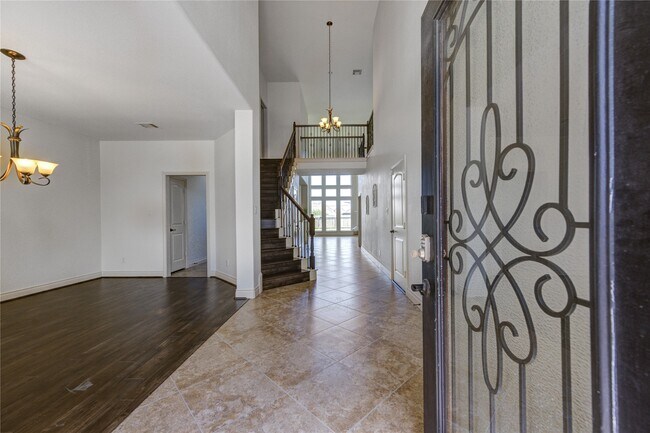 Building Photo - 3707 Cibolo Ct