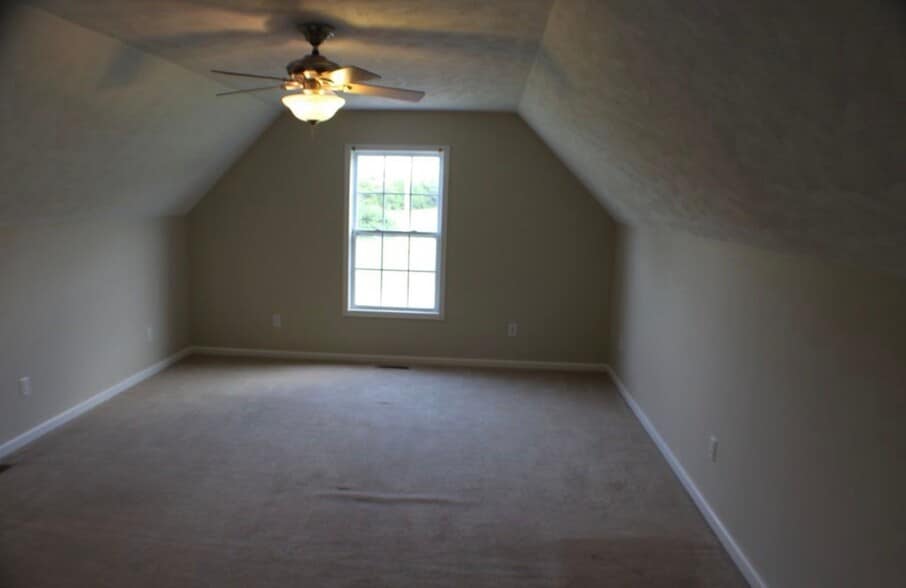 Building Photo - 1329 Copperfield Dr