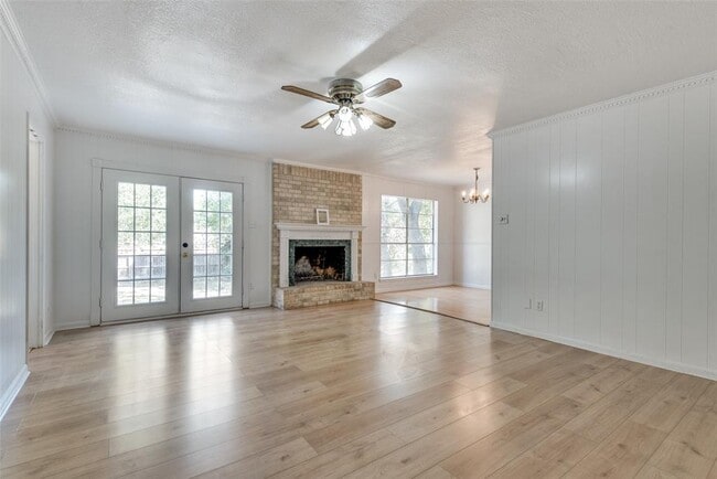 Building Photo - 116 Ridge Oak Dr