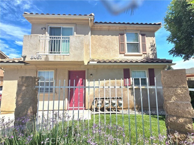 Building Photo - 8451 Oleander Ave