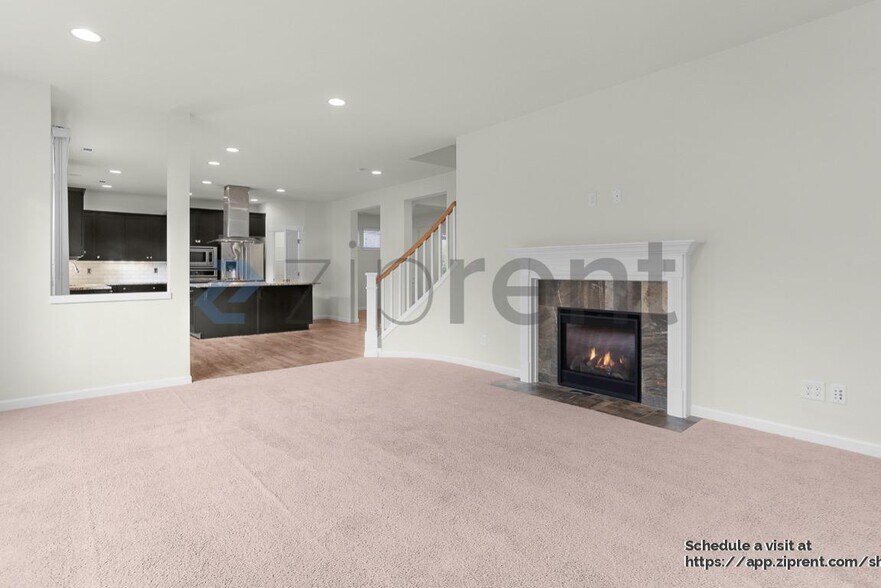 Building Photo - 5070 Wesley Ave SE