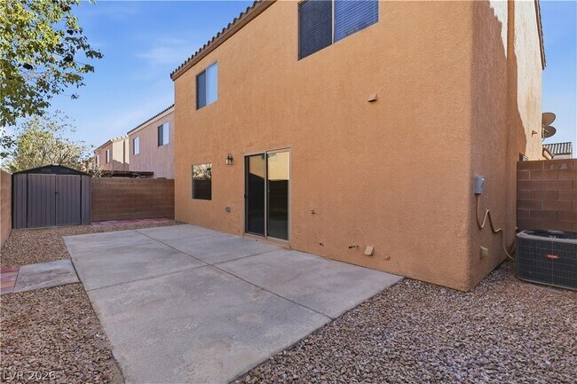 Building Photo - 8946 W Marmo Ave