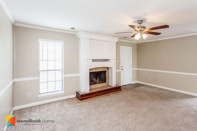 Building Photo - 3 br, 2 bath House - 814 Hackberry Dr