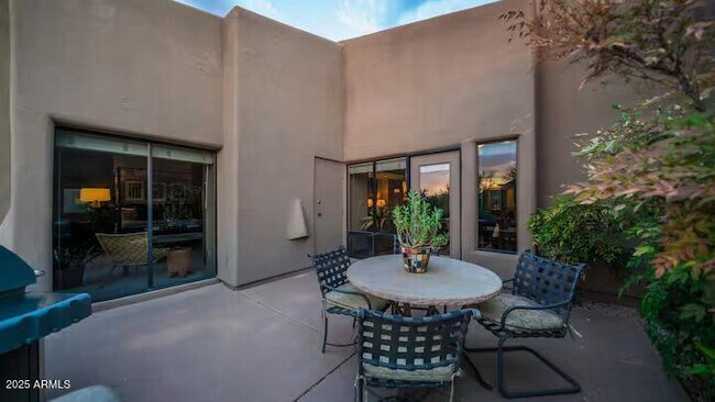 Building Photo - 9165 E Sunflower Ct