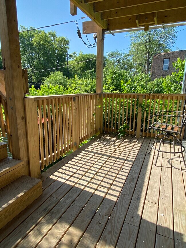 Building Photo - 6503 S Hermitage Ave