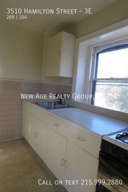 Building Photo - 3510 Hamilton St