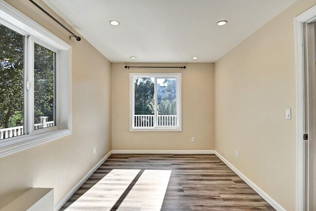 Building Photo - Millbrae 2BR / 2BA Apartment with Private Entrance, Huge Patio & Parking – Near BART, Caltrain & SFO