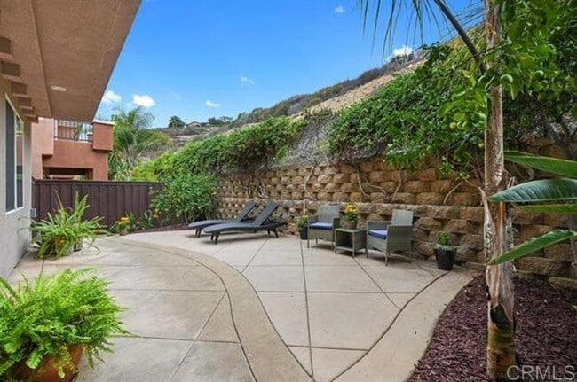 Building Photo - 1436 Clearview Way