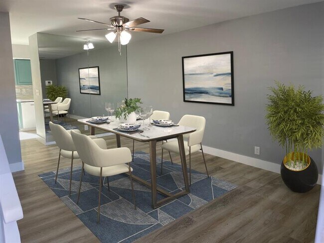 Building Photo - 156 NE 20th Ct