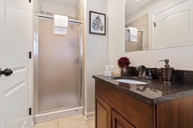 Building Photo - 9471 Sumac Rd