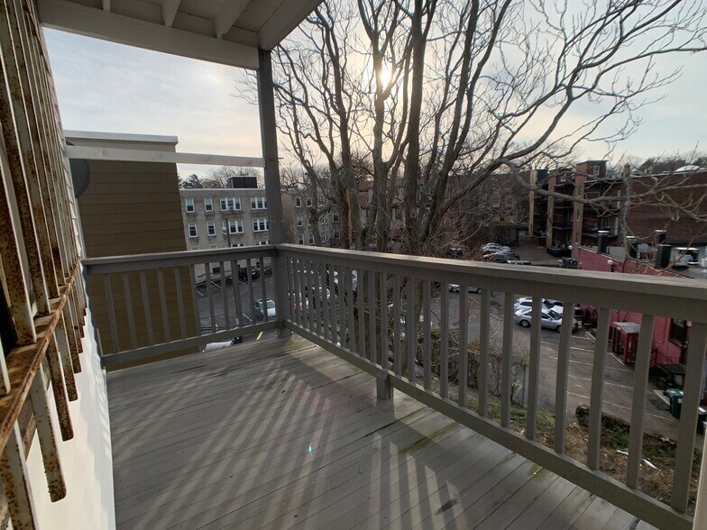 Building Photo - 9 Wilson Park