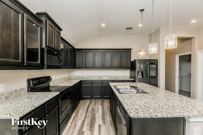 Building Photo - 3116 Montego Bay Ln