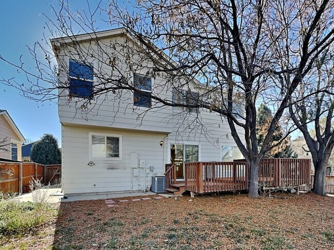 Building Photo - 5319 Rockhampton Cir