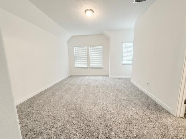 Building Photo - 148 Hartson Dr