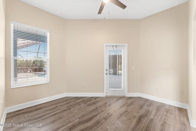 Building Photo - 3650 Chardonnay Dr