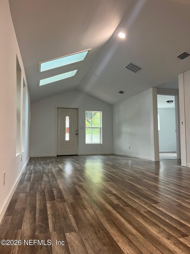 Building Photo - 8319 Dandy Ave