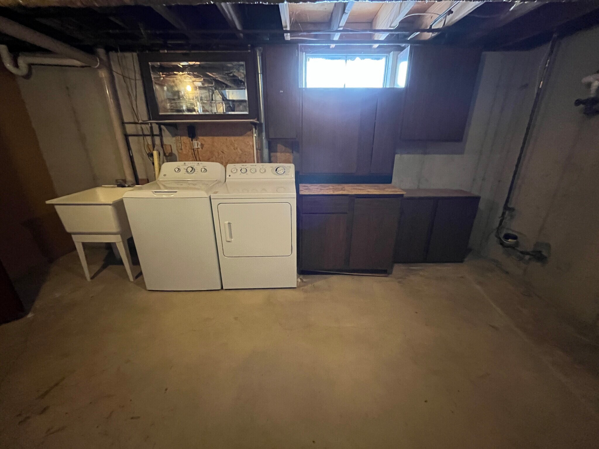 Building Photo - 484 W 30th St