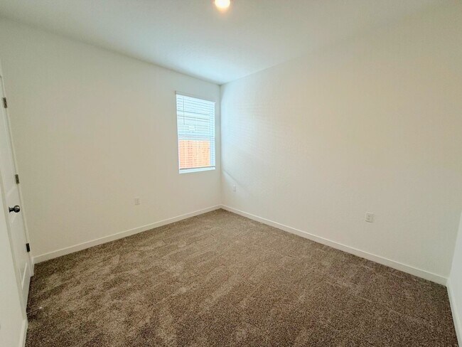 Building Photo - 4623 Sami Jo Dr