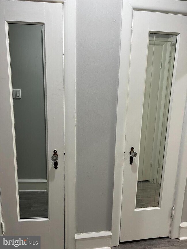 Building Photo - 6226 N 4th St