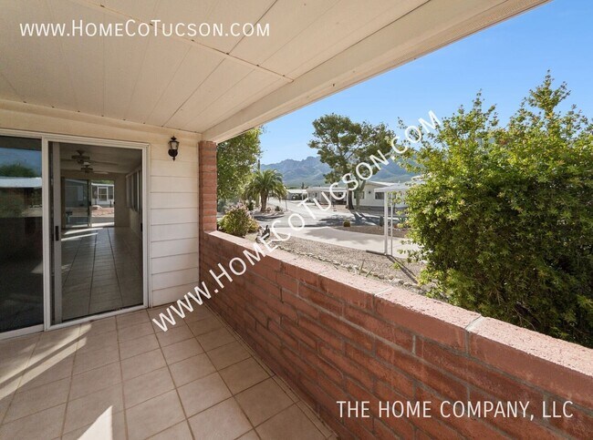 Building Photo - 10675 N Kilimanjaro Ave