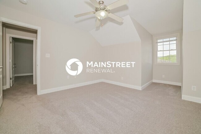 Building Photo - 3 Bedroom Pet-Friendly Home in Corryton, TN with Main Street Renewal