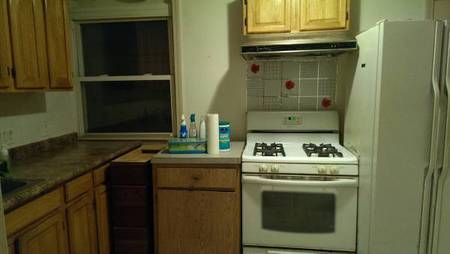Primary Photo - 28 Sidlaw Rd