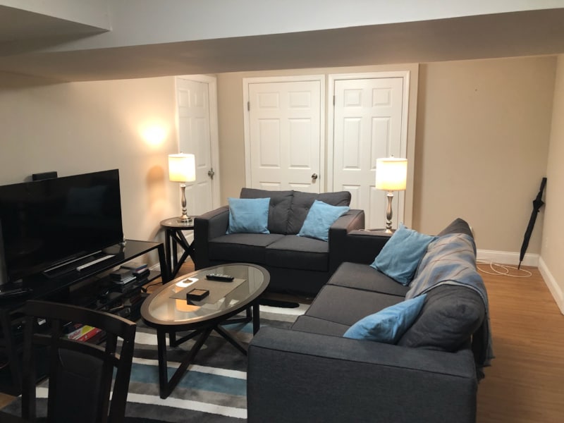 Building Photo - 4460 Franklin St