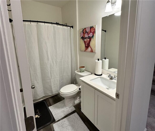 Building Photo - 7353 Cranleigh St