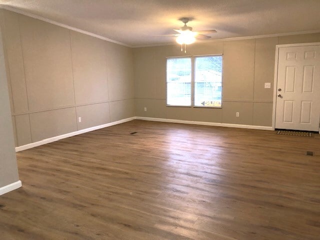 Building Photo - 4473 Welch Dr