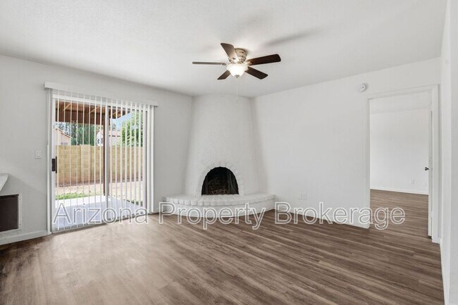 Building Photo - 3433 E Enid Ave