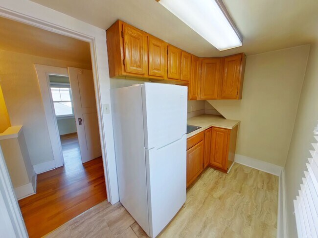 Building Photo - 243 NW 10th St