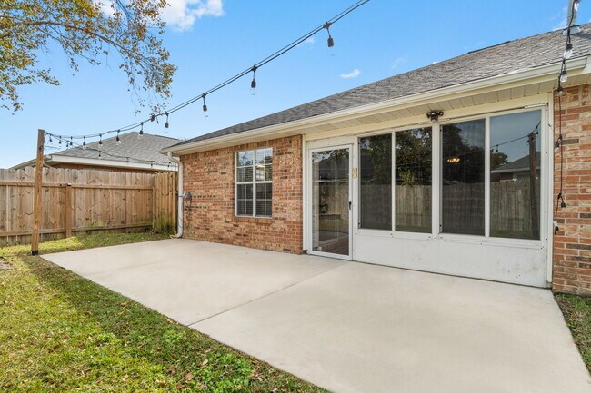 Back patio - 65 Bay Tree Dr