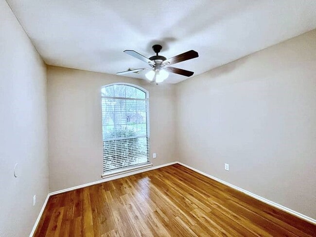 Building Photo - 4714 Plantation Colony Dr