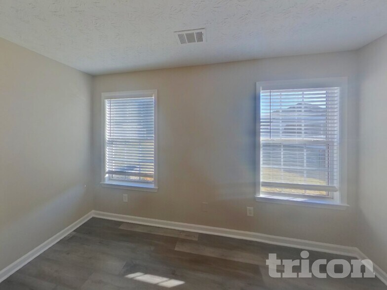 Building Photo - 209 Chestatee Trace