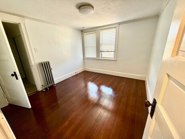 Building Photo - 31 Revere Rd