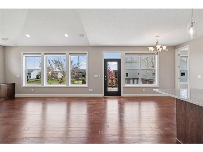 Building Photo - 16588 E Lake Dr