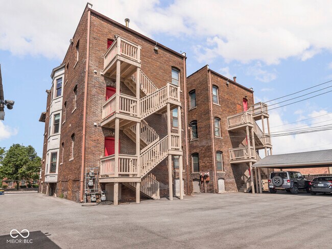 Building Photo - 2161 N Meridian St