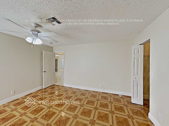 Building Photo - 127 Dove Cir