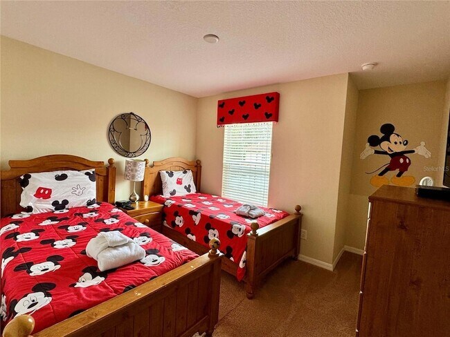 Building Photo - 8977 Coco Palm Rd