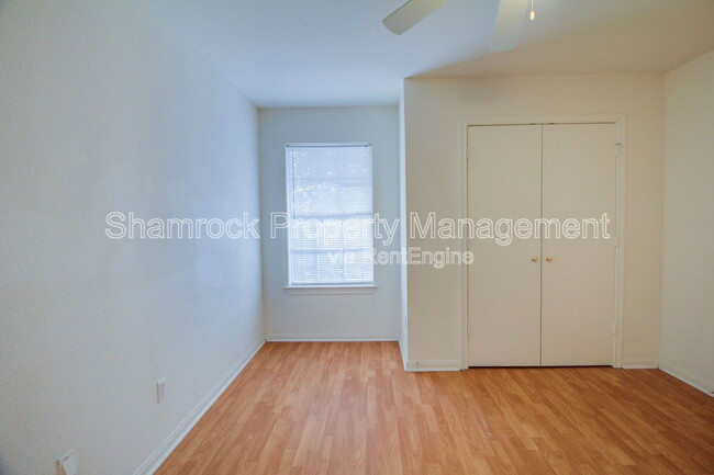 Building Photo - 10120 Cordoba Ct