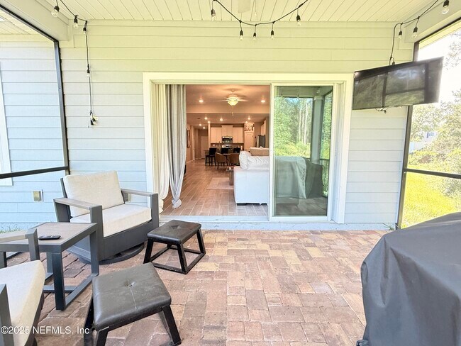 Building Photo - 1676 Enclave Rd