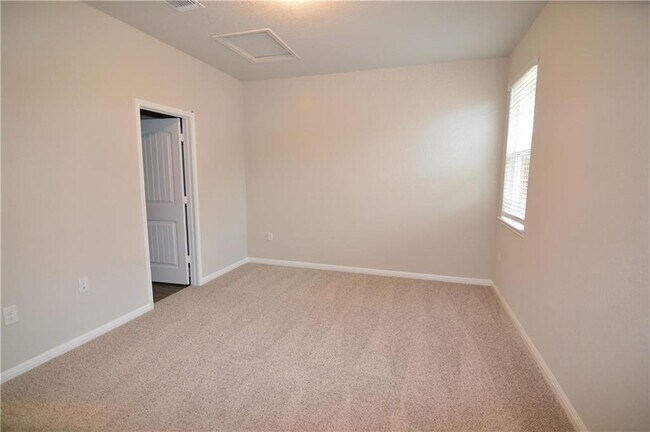 Building Photo - 14204 Handel Dr