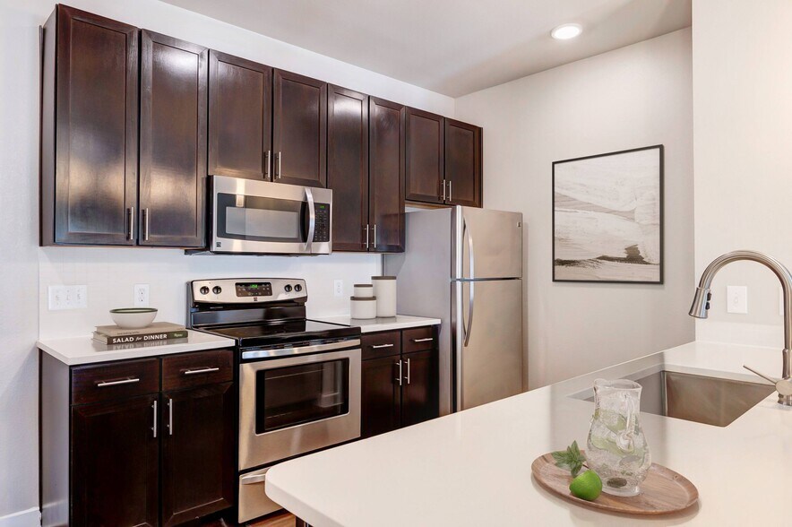 Interior Photo - The Century at Katy