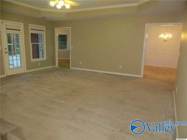 Building Photo - 111 Capote Dr