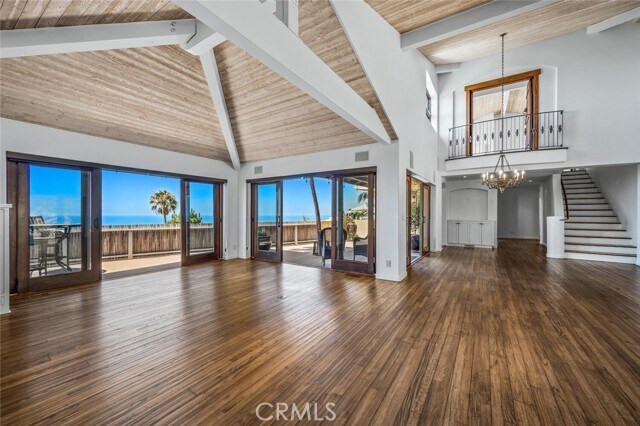 Building Photo - 1020 Skyline Dr