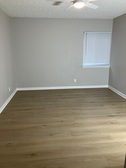 Bedroom 1 - 1935 Gardiner Ln